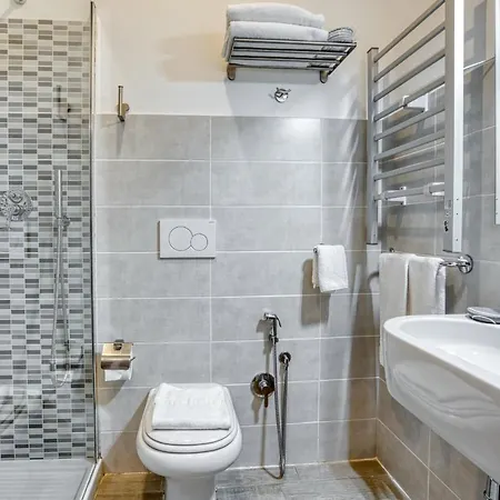Konukevi Rhome Roma